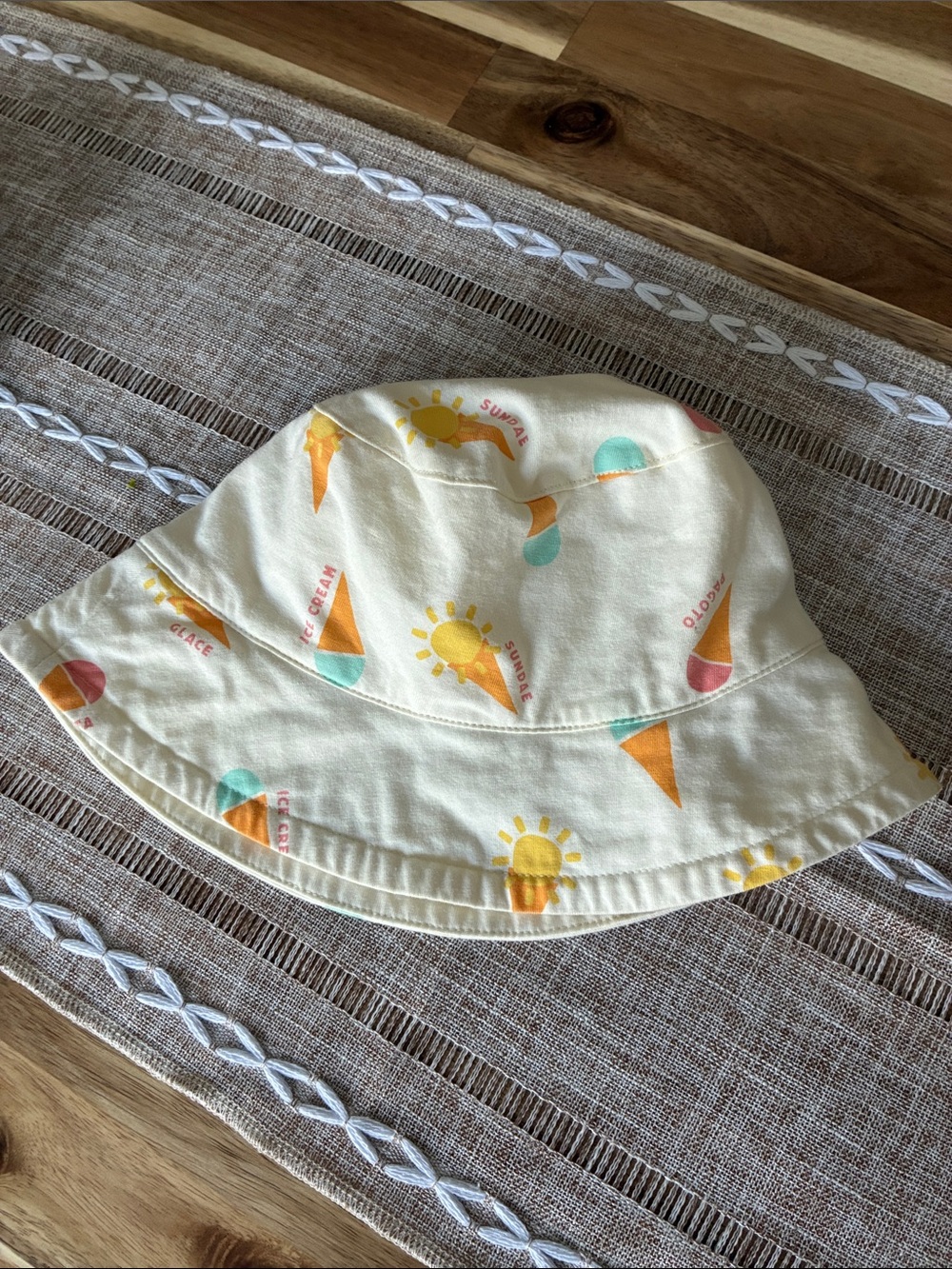 Kids Sun Bucket Hat with Ice Cream & Sun Print - Cream